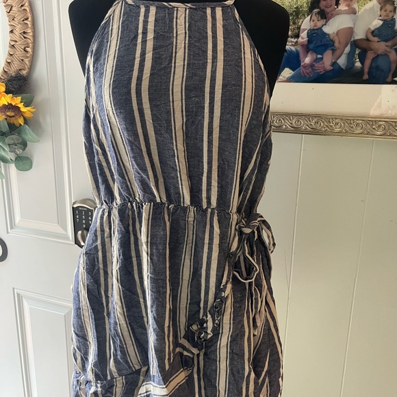 Speechless Dresses & Skirts - Speechless Striped Halter Mini Dress in Navy and Cream